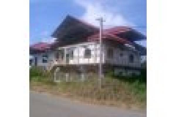 Woonhuis te koop in Suriname - Paramaribo - Elisabethshof - € 275.000