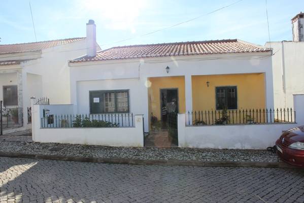 Villa te koop in Portugal - Beja - Vidigueira - € 136.000