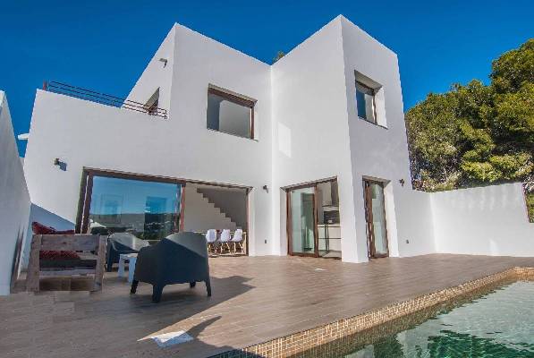 Villa te koop in Spanje - Valencia (Regio) - Costa Blanca - Moraira -  575.000