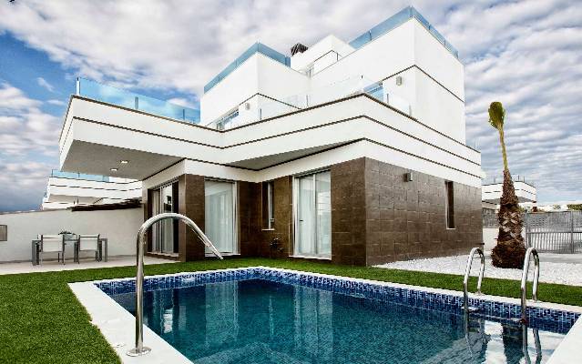 Villa te koop in Spanje - Valencia (Regio) - Costa Blanca - Ciudad Quesada -  239.500