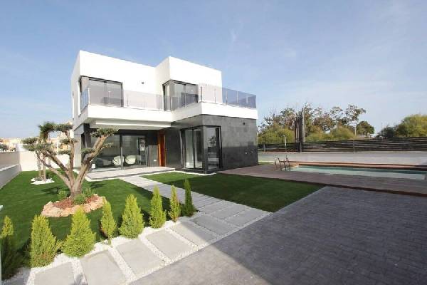 Villa te koop in Spanje - Valencia (Regio) - Costa Blanca - Guardamar Del Segura -  299.000