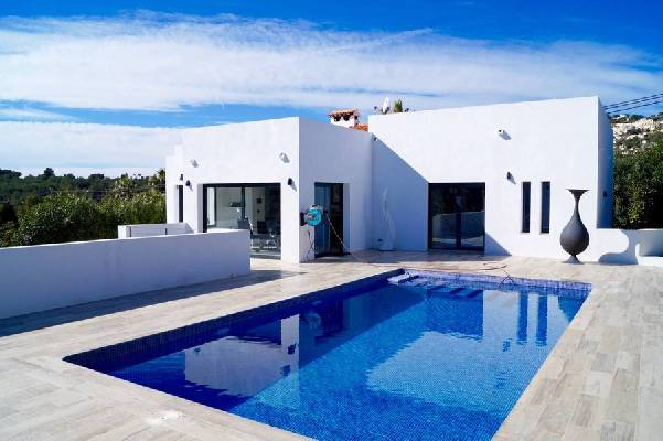 Villa te koop in Spanje - Valencia (Regio) - Costa Blanca - Moraira -  525.000