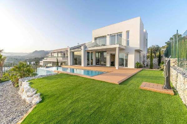 Villa te koop in Spanje - Valencia (Regio) - Alicante (prov.) - Finestrat -  640.000