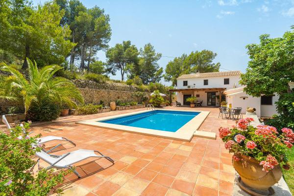 Villa te koop in Spanje - Valencia (Regio) - Costa Blanca - Benissa -  595.000