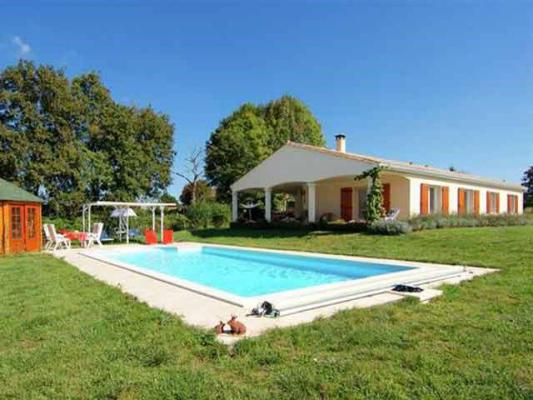 Villa te koop in Frankrijk - Poitou-Charentes - Charente - LEONAT - € 249.500