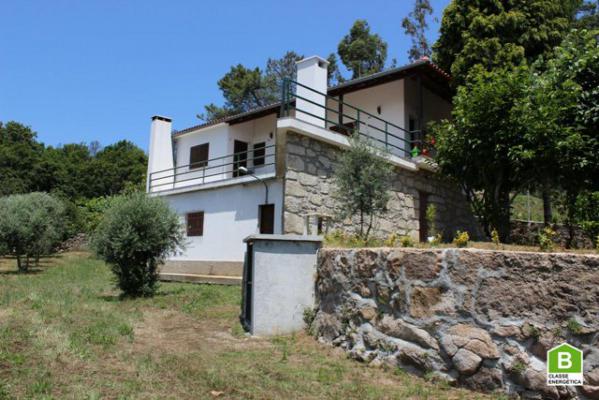 Woonhuis te koop in Portugal - Coimbra - Oliveira do Hospital - Av -  270.000