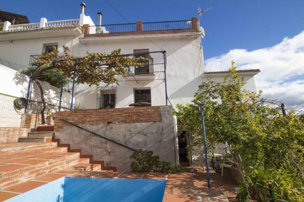 Stadswoning te koop in Spanje - Andalusi - Mlaga - Cutar -  175.000