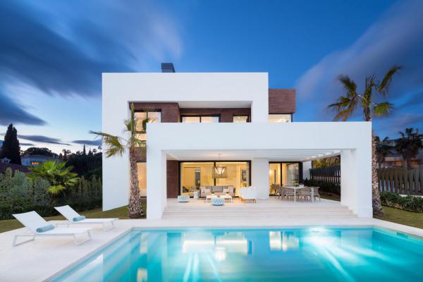 Villa te koop in Spanje - Andalusi - Costa del Sol - Marbella -  2.100.000