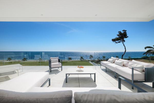 Appartement te koop in Spanje - Andalusi - Costa del Sol - Estepona - New Golden Mile -  2.900.000