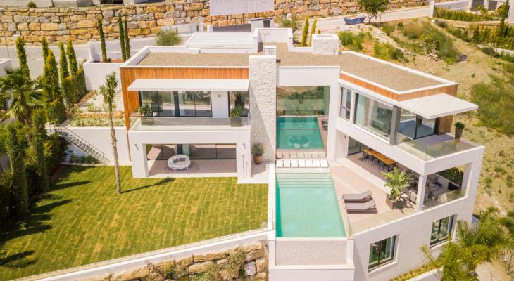 Villa te koop in Spanje - Andalusi - Costa del Sol - Benahavis -  3.750.000