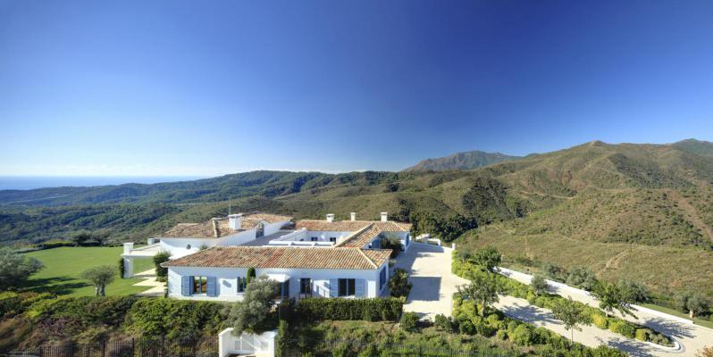 Villa te koop in Spanje - Andalusi - Costa del Sol - Estepona -  4.900.000