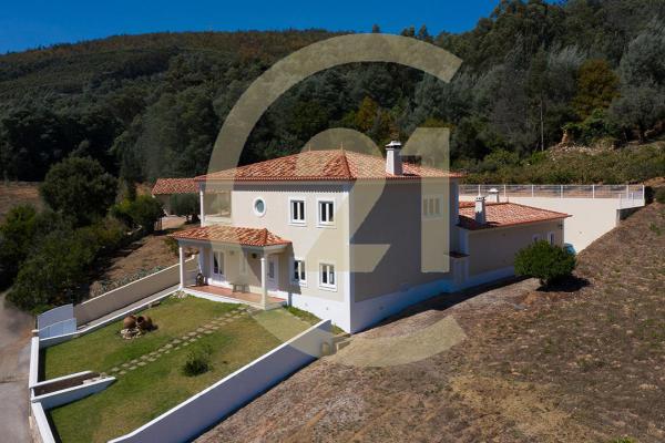 Villa te koop in Portugal - Coimbra - Góis - € 294.500