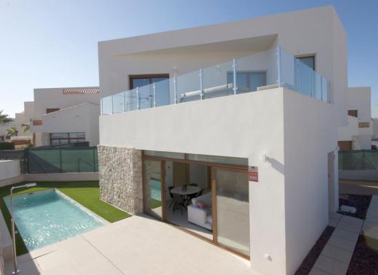 Villa te koop in Spanje - Valencia (Regio) - Alicante (prov.) - Benijofar -  324.900