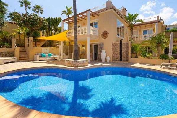 Villa te koop in Spanje - Valencia (Regio) - Costa Blanca - La Nucia -  495.000