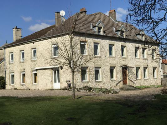 Landgoed te koop in Frankrijk - Franche-Comt - Haute-Sane - Barges -  454.000