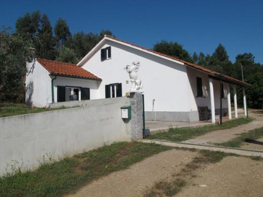 Portugal ~ Coimbra ~ Tbua - Bungalow