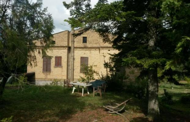 Italy ~ Abruzzo - Farm house