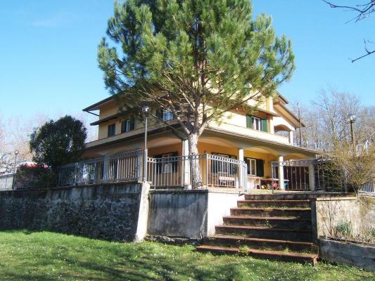 Woonhuis te koop in Itali - Toscane - Aulla -  445.000