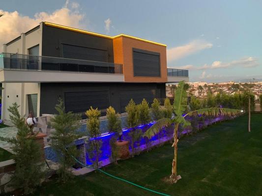 Villa te koop in Turkije - Egeïsche Zee - Vul in: plaatsnaam - € 495.000