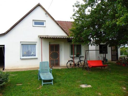 Vakantiehuis te koop in Hongarije - Pannonia (West) - Baranya (Pécs) - Mohács - € 39.750