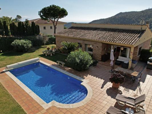 Villa te koop in Spanje - Cataloni - Costa Brava - Sant Feliu De Guixols -  660.000