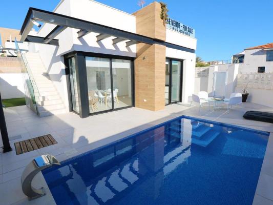 Chalet te koop in Spanje - Andalusi - Costa de Almeria - San Juan De Los Terreros -  292.000