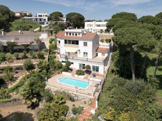 Spanje ~ Cataloni ~ Gerona ~ Costa Brava ~ Kust - Villa