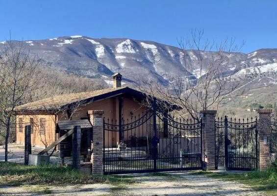 Itali ~ Abruzzen / Abruzzo - Landhuis