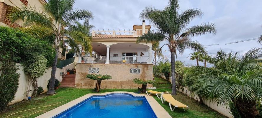 Villa te koop in Spanje - Andalusi - Costa del Sol - Riviera Del Sol -  695.000