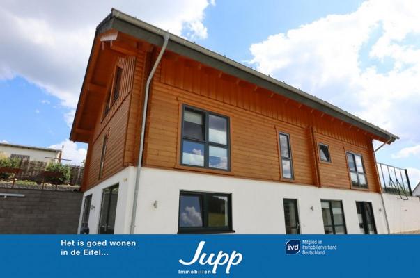 Duitsland ~ Rheinland-Pfalz ~ Eifel - Woonhuis