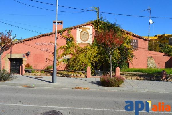 Spanje ~ Cataloni ~ Gerona ~ Binnenland - Landhuis Finca