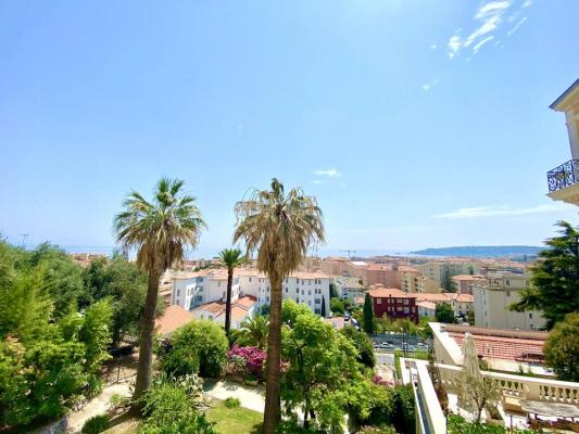 Appartement te koop in Frankrijk - Provence-Alpes-Côte d'Azur - Alpes-Maritimes - Menton - € 375.000