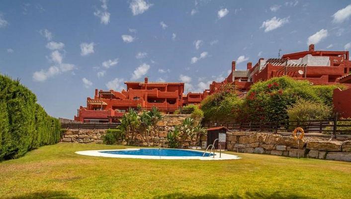 Penthouse te koop in Spanje - Andalusi - Mlaga - Casares -  185.000