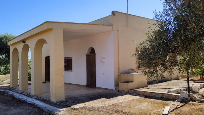 Itali� ~ Apuli� - Villa