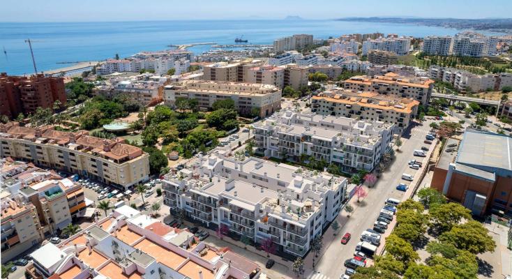 Appartement te koop in Spanje - Andalusi - Costa del Sol - Estepona - New Golden Mile -  344.000