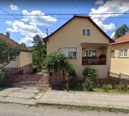 Woonhuis te koop in Hongarije - Eger-Tokaj (Noord) - Borsod-Abaúj-Zemplén - Arló - € 52.500