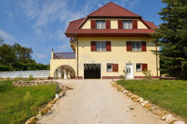 Villa te koop in Hongarije - Pannonia (West) - Balaton - Gyenesdias -  419.000