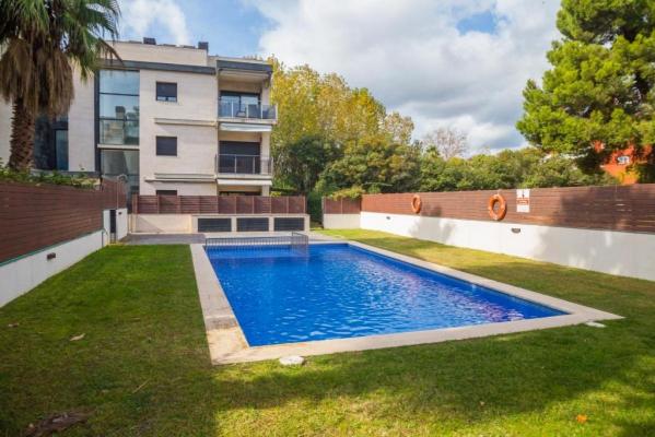 Appartement te koop in Spanje - Cataloni - Costa Brava - Platja D`aro -  360.000