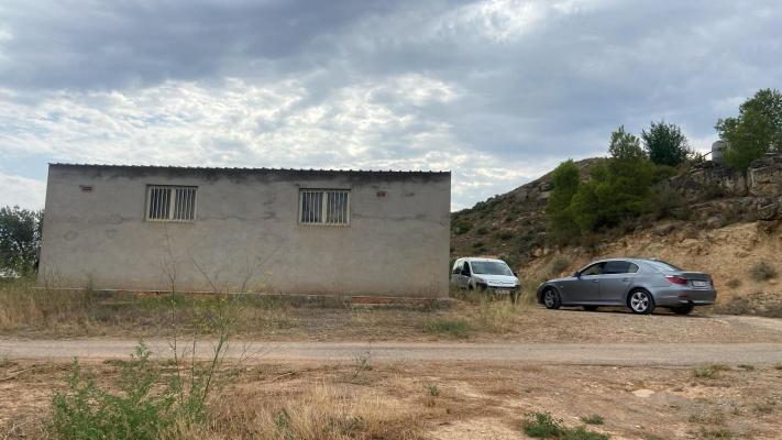 (Woon)boerderij te koop in Spanje - Aragón - Zaragoza - Caspe - € 48.000