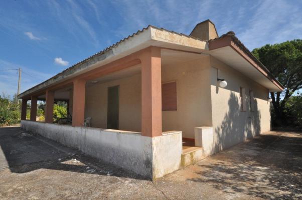 Villa te koop in Italië - Apulië - San Vito dei Normanni - € 240.000