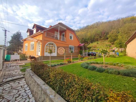Woonhuis te koop in Hongarije - Eger-Tokaj (Noord) - Borsod-Abaúj-Zemplén - Borsodnádasd - € 65.000