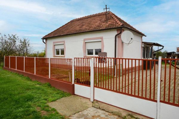 Villa te koop in Hongarije - Pannonia (West) - Balaton - Zalavar - € 60.000