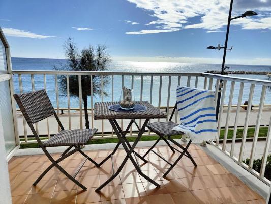 Spanje ~ Cataloni ~ Gerona ~ Costa Brava ~ Kust - Appartement