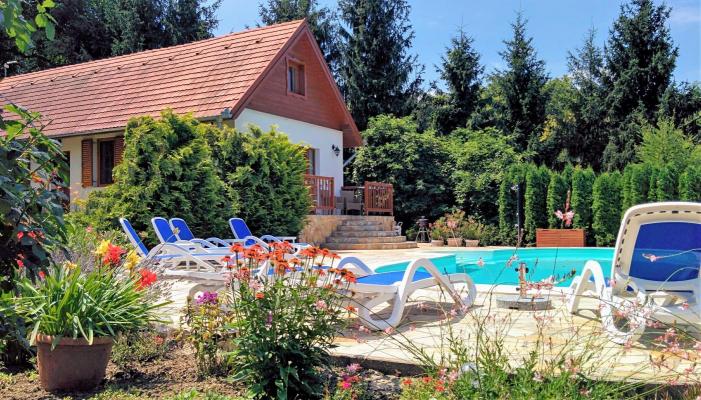 Resort te koop in Hongarije - Pannonia (West) - Balaton - Zalaköveskút - € 375.000