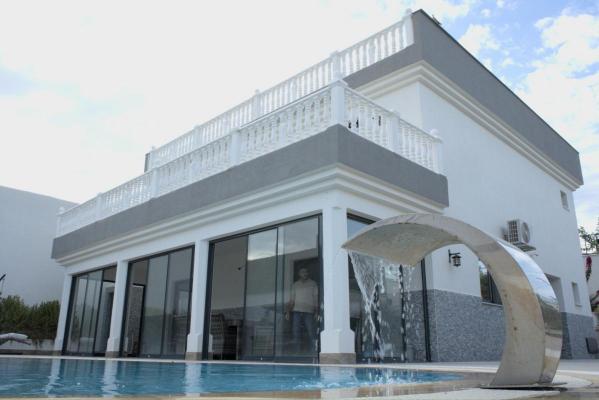 Villa te koop in Turkije - Egeïsche Zee - Didim - € 425.000
