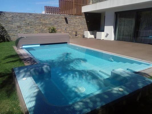 Villa te koop in Portugal - Algarve - Faro - Albufeira -  1.380.000