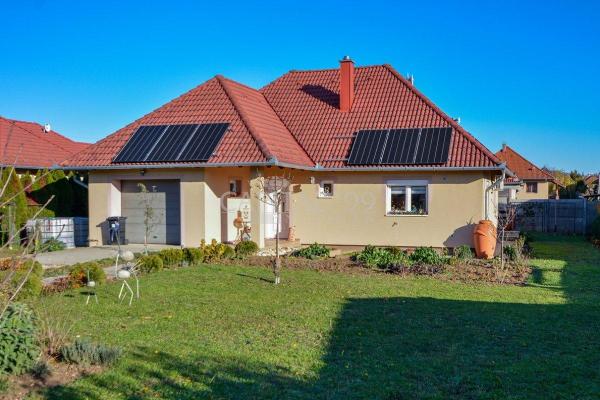 Villa te koop in Hongarije - Pannonia (West) - Balaton - Cserszegtomaj - € 315.000