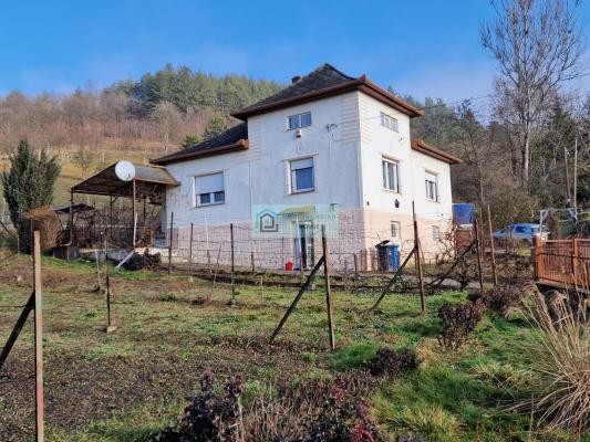 Hongarije ~ Eger-Tokaj (Noord) ~ Borsod-Abaj-Zempln - Woonhuis