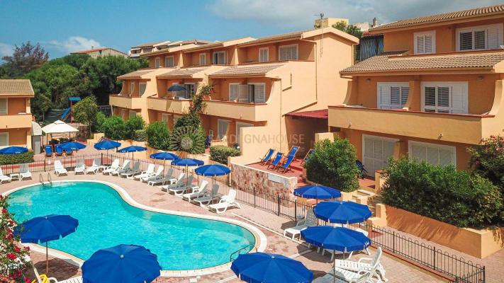 Appartement te koop in Italië - Sardinië - Badesi - € 45.000