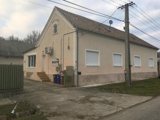 Landhuis te koop in Hongarije - Pannonia (West) - Baranya (Pcs) - Magyarszk -  165.000